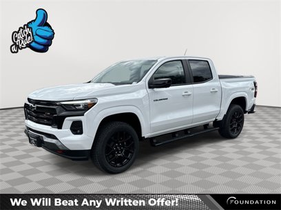 New 2024 Chevrolet Colorado Z71 w/ LPO, Dark Essentials Package