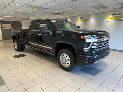 New 2026 Chevrolet Silverado 3500 High Country w/ High Country Premium Package