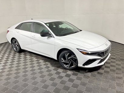 New 2025 Hyundai Elantra SEL
