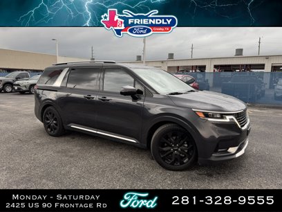Used 2023 Kia Carnival SX Prestige