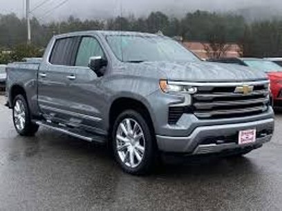 Used 2023 Chevrolet Silverado 1500 High Country w/ LPO, Dark Essentials Package