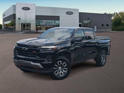 Used 2023 Chevrolet Colorado Z71 w/ Z71 Convenience Package 2