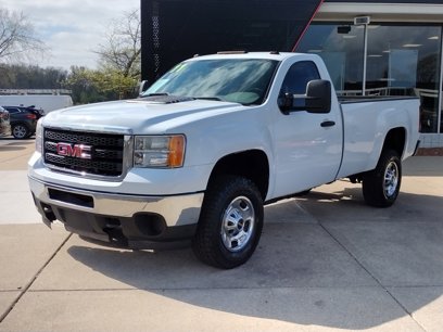 Used 2011 GMC Sierra 2500 W/T w/ Snow Plow Prep Package