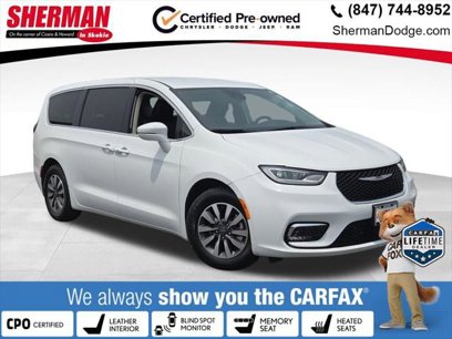Certified 2022 Chrysler Pacifica Touring-L
