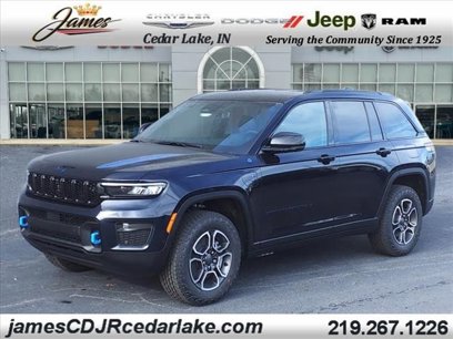 New 2024 Jeep Grand Cherokee Trailhawk w/ Advanced Protech Group II