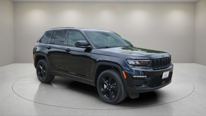 Used 2023 Jeep Grand Cherokee Limited w/ Luxury Tech Group II