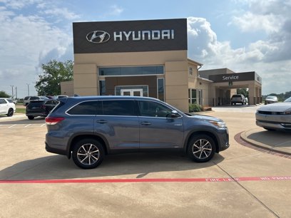 Used 2019 Toyota Highlander XLE