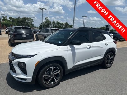 Used 2023 Chevrolet TrailBlazer RS w/ Sun and Liftgate Package