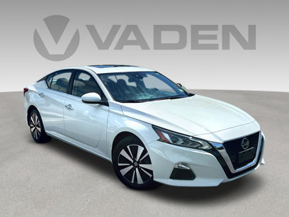 Used 2022 Nissan Altima 2.5 SV