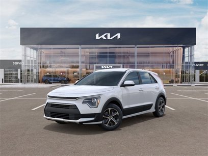 New 2025 Kia Niro LX