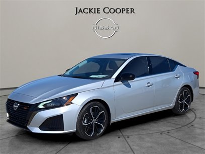 New 2025 Nissan Altima 2.5 SR w/ SR Premium Package