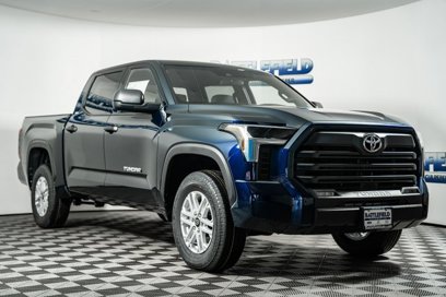 New 2025 Toyota Tundra SR5