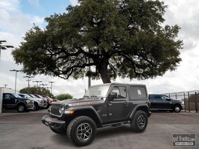 Used 2025 Jeep Wrangler Rubicon w/ Convenience Group