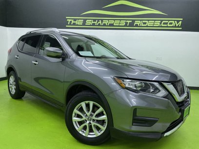 Used 2017 Nissan Rogue SV
