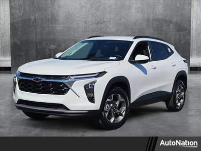 New 2025 Chevrolet Trax LT w/ Driver Confidence Package