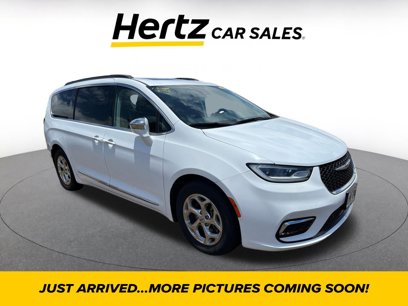 Used 2022 Chrysler Pacifica Limited