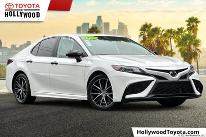Used 2024 Toyota Camry SE