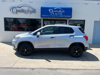 Used 2022 Chevrolet Trax LT w/ Driver Confidence Package
