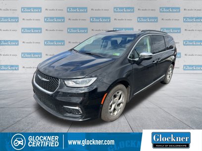 Used 2023 Chrysler Pacifica Limited