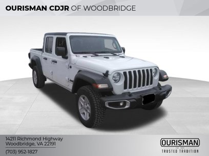 Used 2023 Jeep Gladiator Sport
