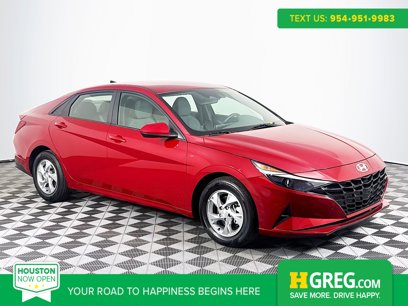 Used 2023 Hyundai Elantra SE