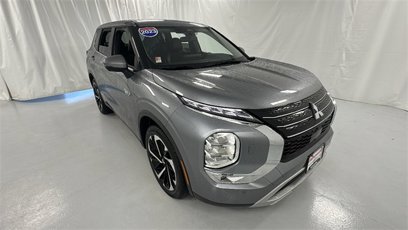 Used 2023 Mitsubishi Outlander SE