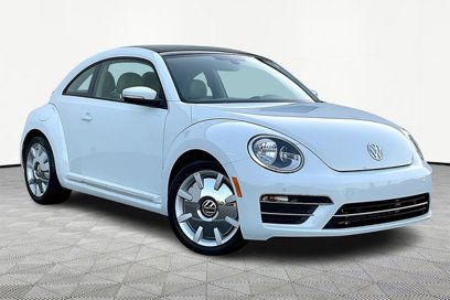 Used 2017 Volkswagen Beetle 1.8T SE