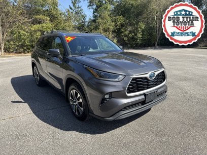 Used 2021 Toyota Highlander XLE