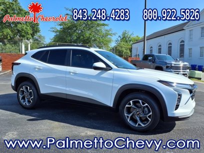 Certified 2025 Chevrolet Trax LT w/ Sunroof Package