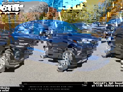New 2025 Ford Escape Active w/ Cold Weather Package