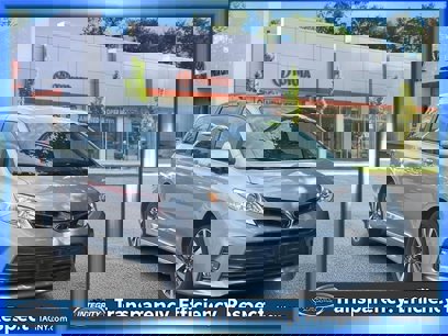 Used 2018 Toyota Sienna XLE Premium