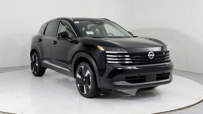 New 2025 Nissan Kicks SR