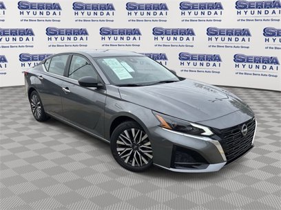 Used 2025 Nissan Altima 2.5 SV