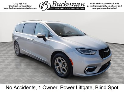 Used 2023 Chrysler Pacifica Limited