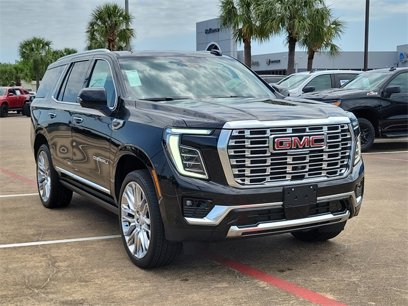 New 2025 GMC Yukon Denali w/ Sun & Power Step Package