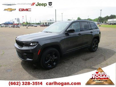 Used 2024 Jeep Grand Cherokee Altitude