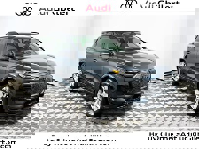New 2025 Audi Q6 e-tron Premium