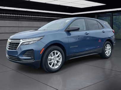 Used 2024 Chevrolet Equinox LS w/ LS Convenience Package