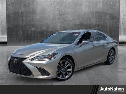 Used 2019 Lexus ES 350 F Sport w/ Accessory Package 2
