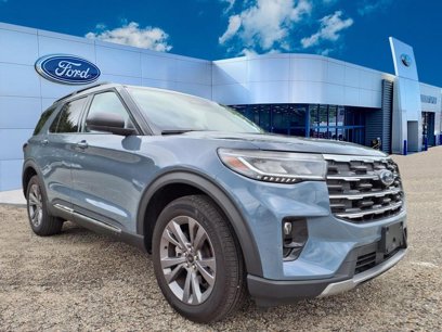 Certified 2025 Ford Explorer Active w/ Active Comfort Package