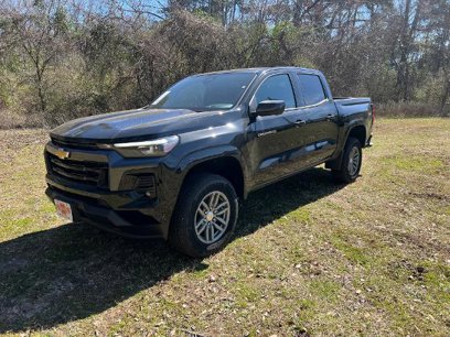 New 2024 Chevrolet Colorado LT w/ LT Convenience Package III