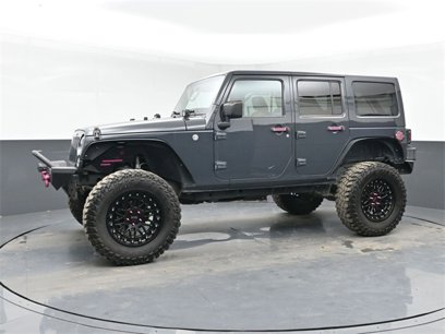 Used 2017 Jeep Wrangler Unlimited Rubicon w/ Connectivity Group