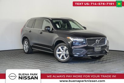 Used 2021 Volvo XC90 T6 Momentum