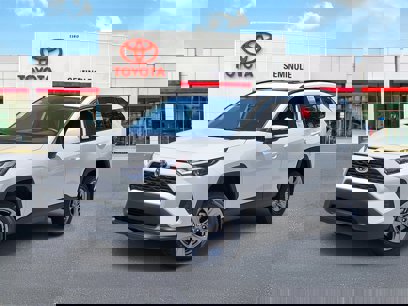 New 2025 Toyota RAV4 XLE
