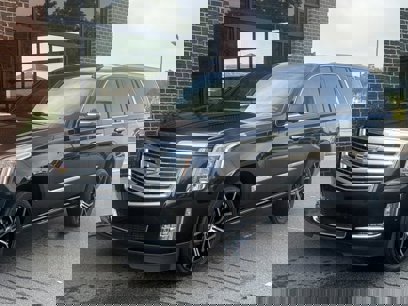 Used 2019 Cadillac Escalade Platinum