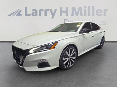 Certified 2022 Nissan Altima 2.5 SR