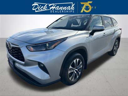 Used 2024 Toyota Highlander XLE