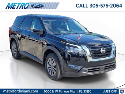Used 2025 Nissan Pathfinder S