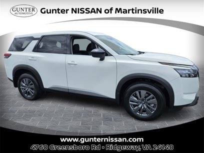 New 2025 Nissan Pathfinder S