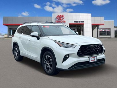 Used 2020 Toyota Highlander XLE